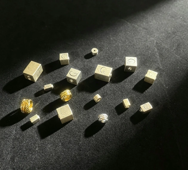 QuillWeaveStone — Mark Dimensions