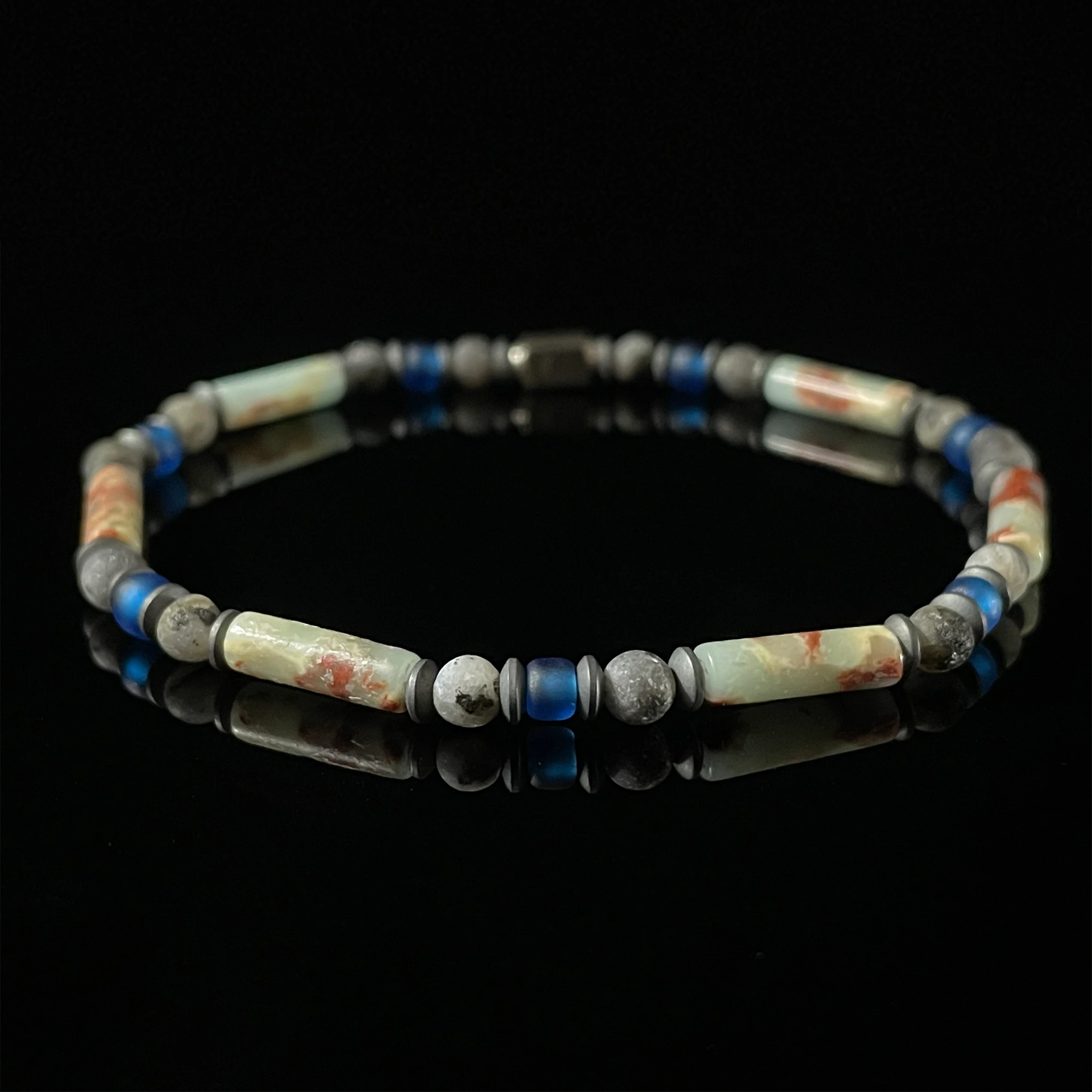 Shoushan Stone, Labradorite & Miyuki Glass Beads(4mm) Shoushan Stone, Labradorite & Miyuki Glass Beads(4mm)