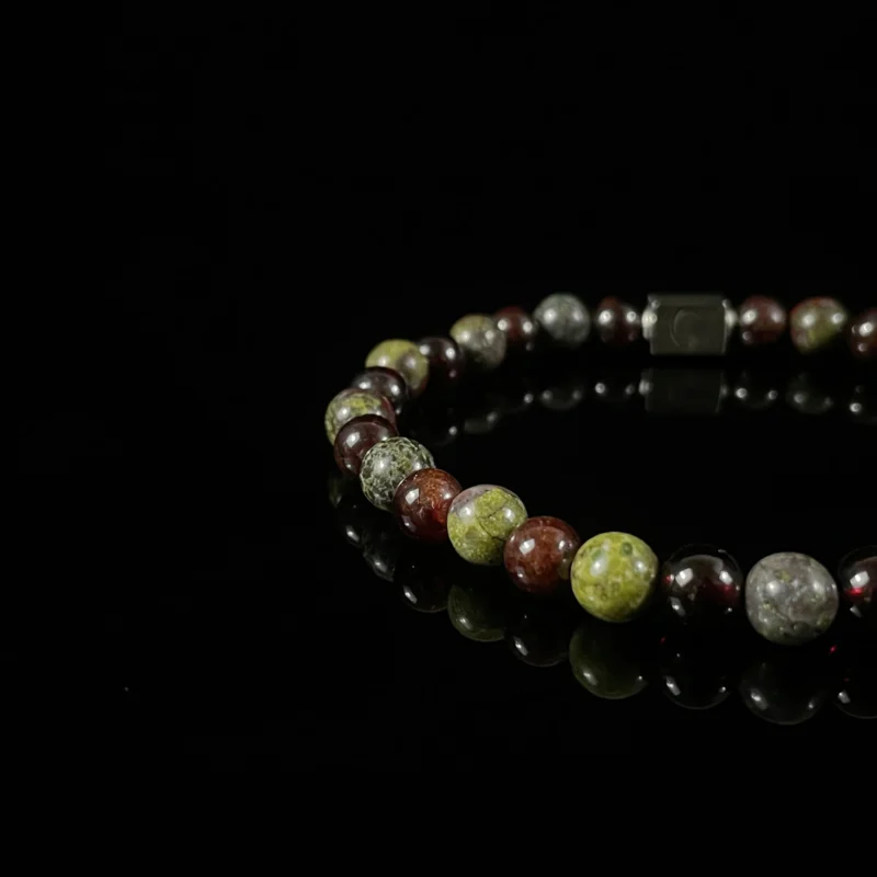 Dragon Blood Stone & Garnet（6mm）
