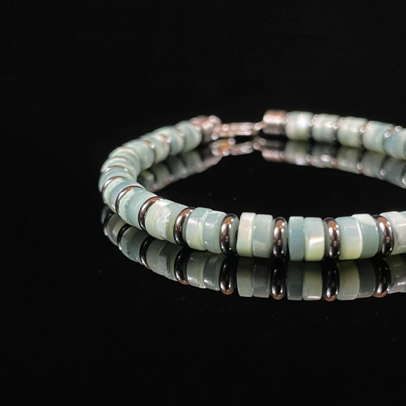 Mother of Pearl & Magnetite Beads（6mm）
